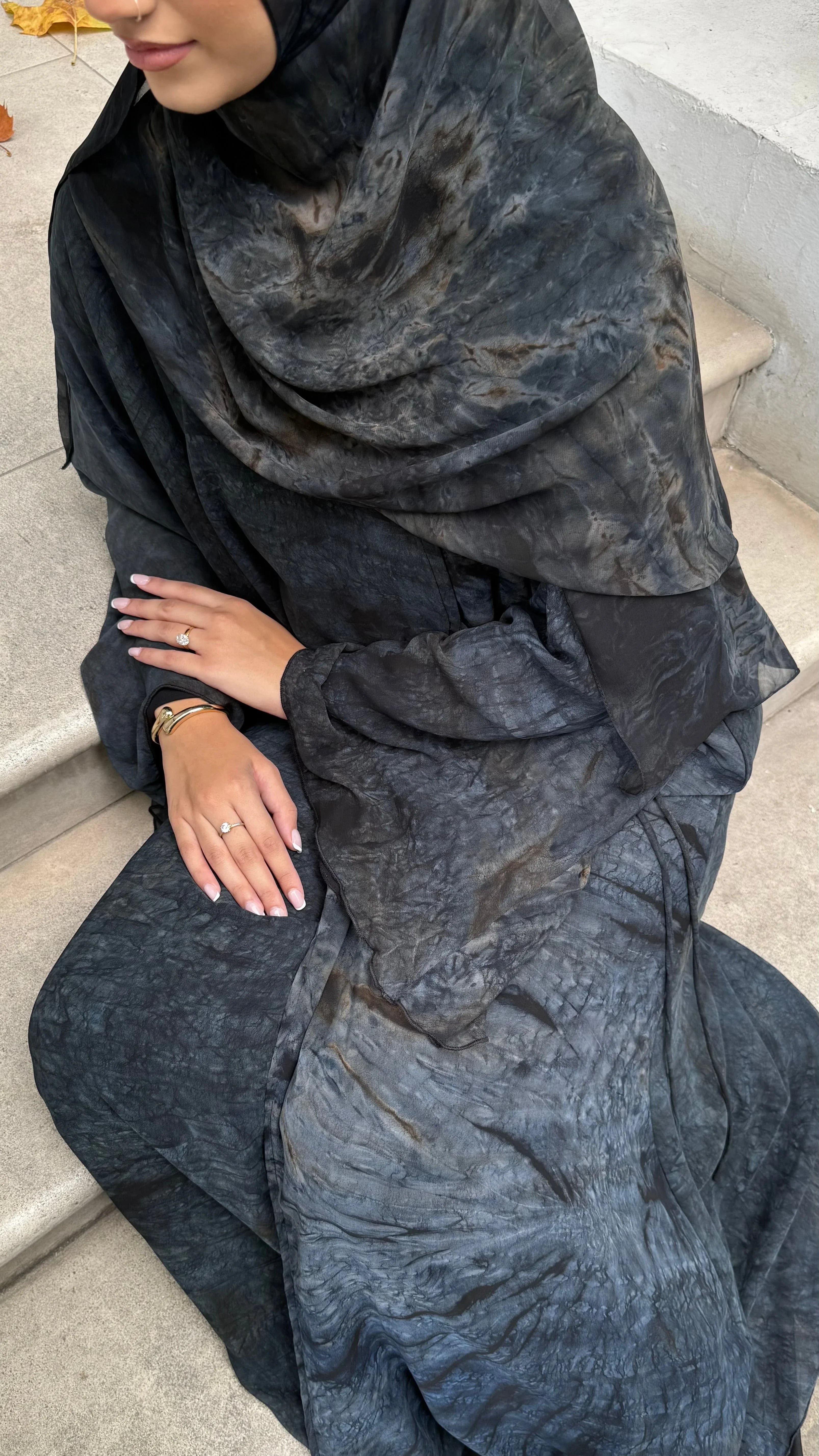 Dusk - YARA MODEST