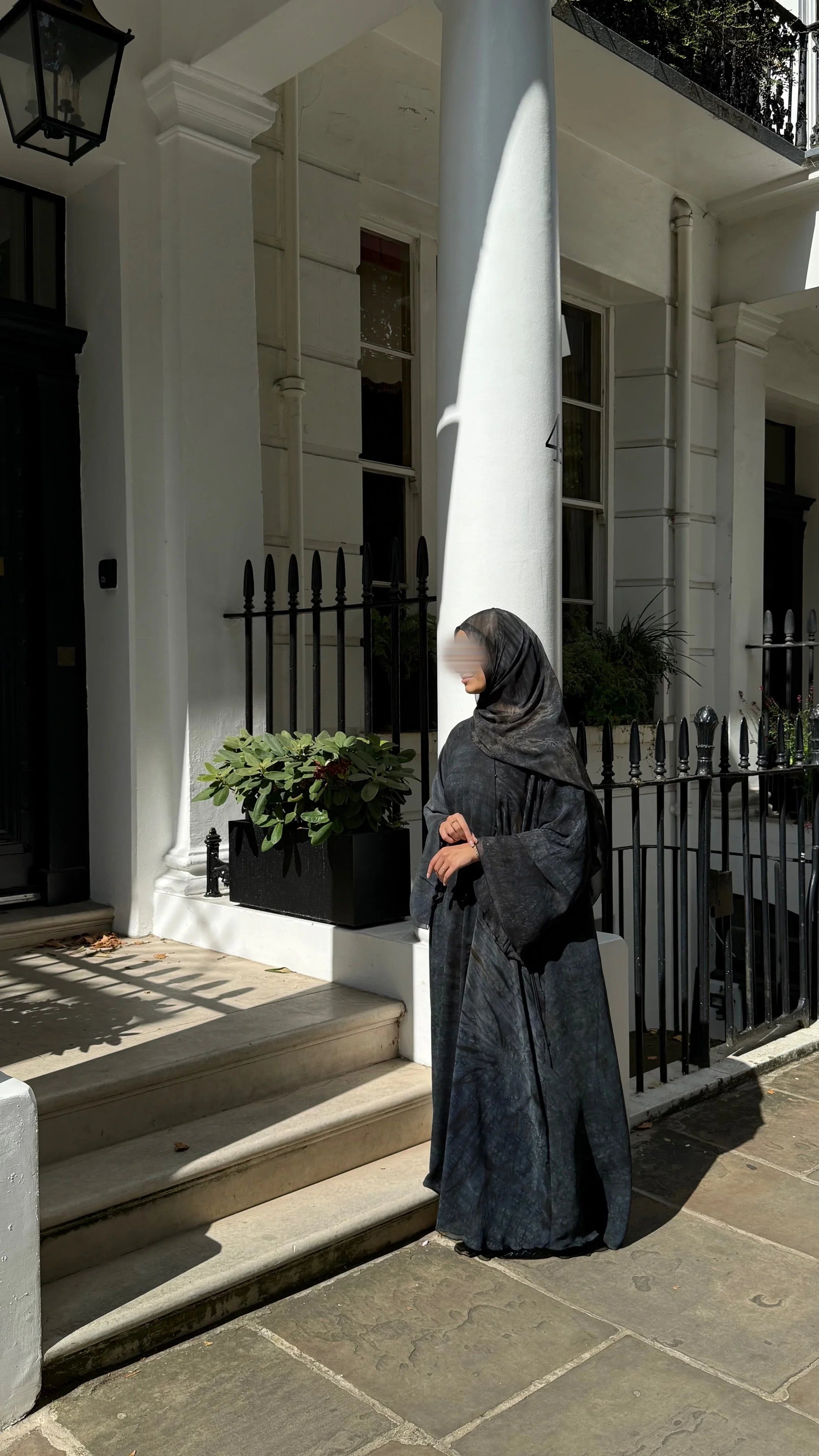 Dusk - YARA MODEST