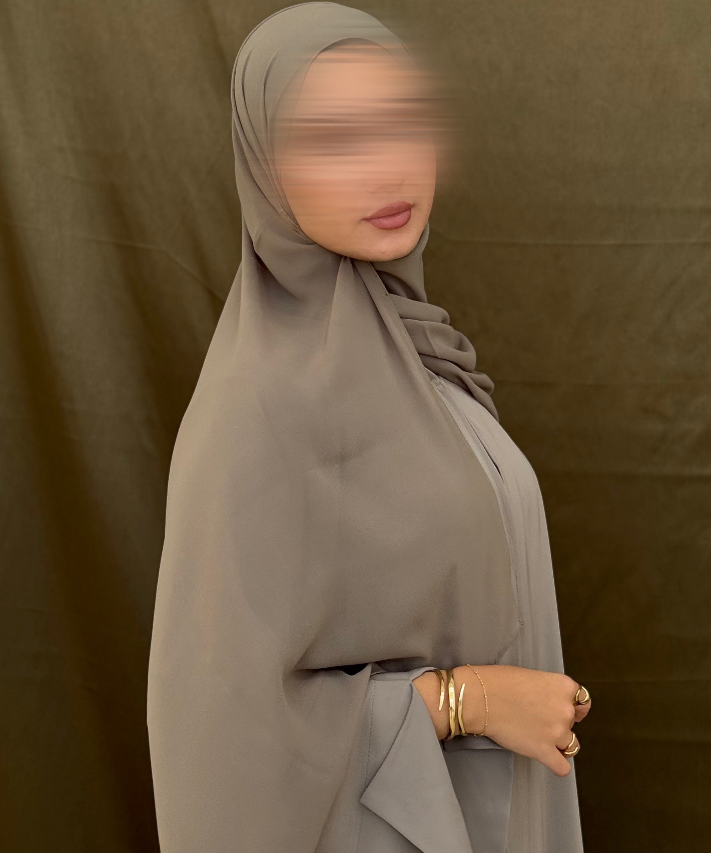 Earthy Taupe - YARA MODEST